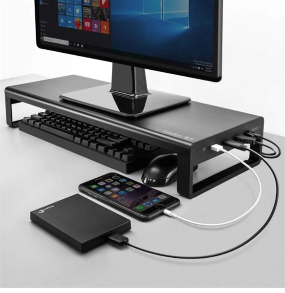 Vaydeer USB 3.0 Supporto per Monitor / Laptop in alluminio con estensione 4  porte USB 3.0 connettore type - C - Sindrome da Shopping